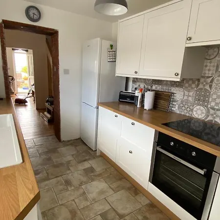 Cozy Coastguard Cottage With Sea Views East Cowes Esterno foto